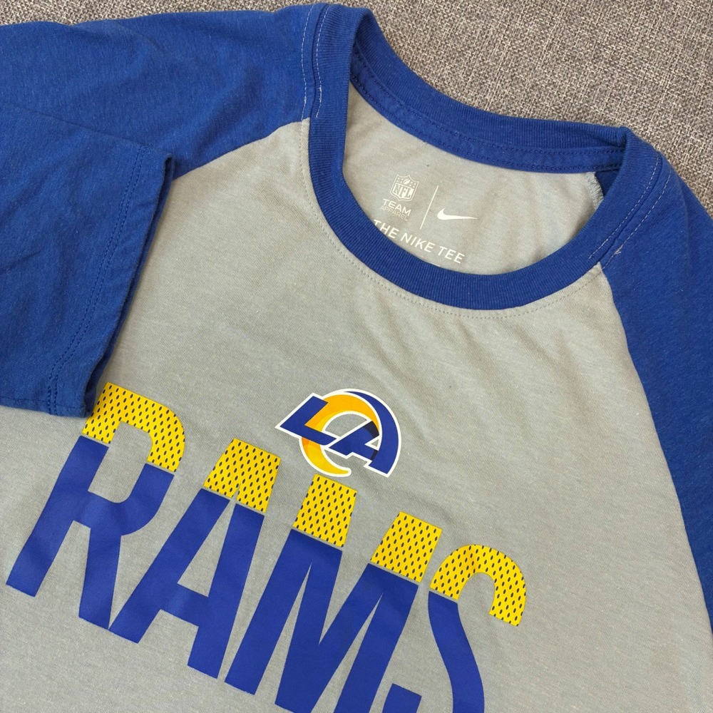 Nike Los Angeles Rams NFL T-Shirt Womans Large Grey Blue 3/4 Raglan Sleeve Tee